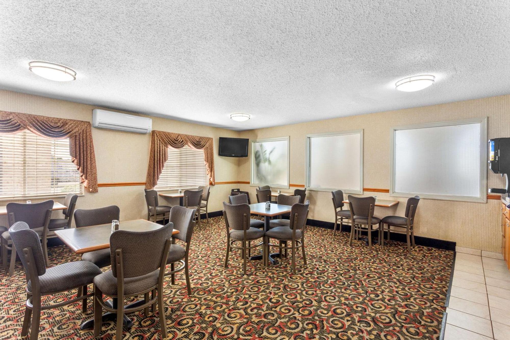 Best Western Oglesby Inn Экстерьер фото