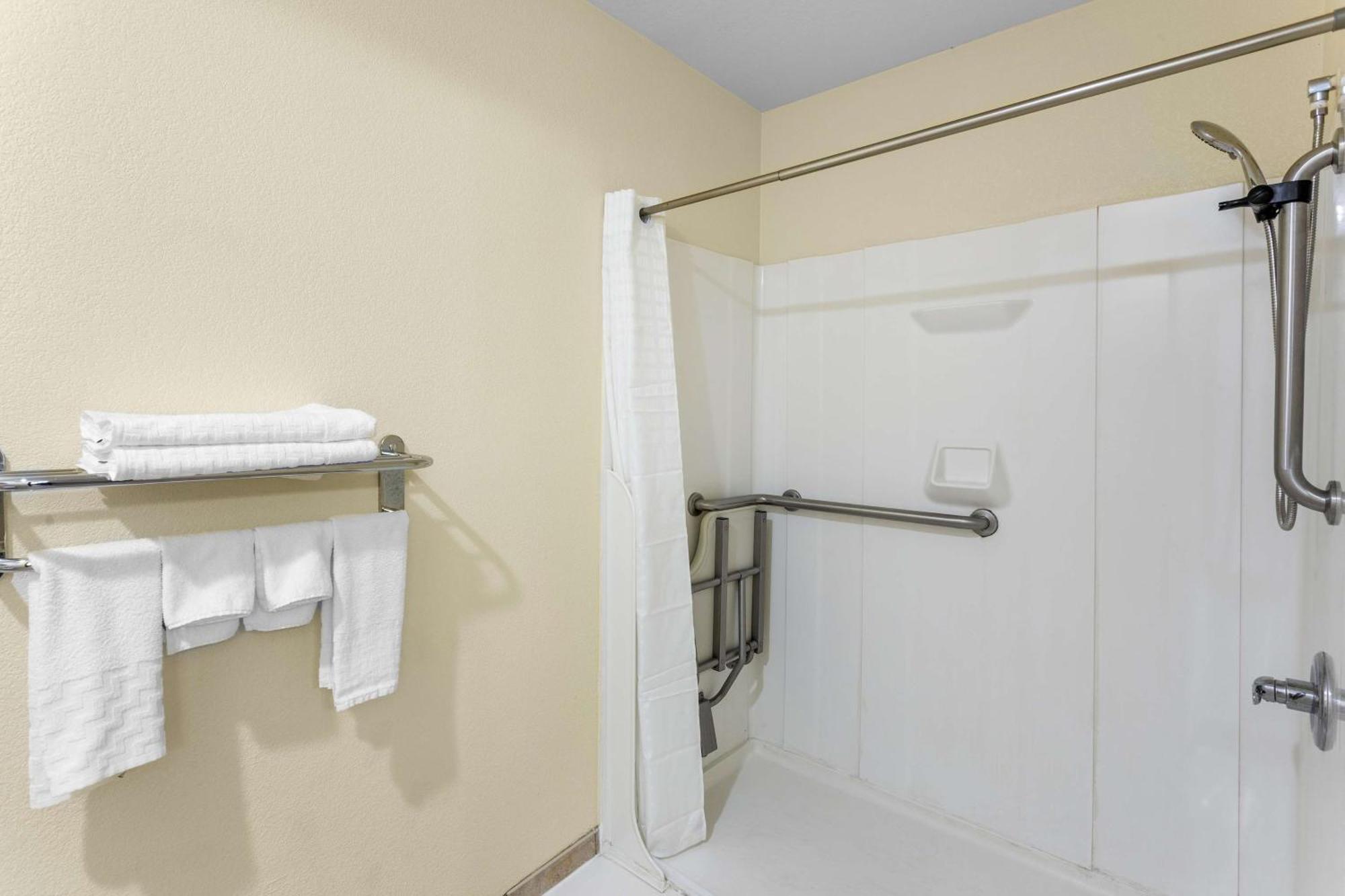 Best Western Oglesby Inn Экстерьер фото